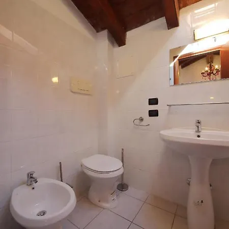 3-bedroom Lakefront Lakeview * Acquaseria